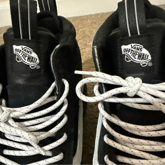 VANS Sk8-Hi MTE- Shoes - High Top Black Glitter Suede Men’s 8.5 Women’s 10 - Picture 12 of 12